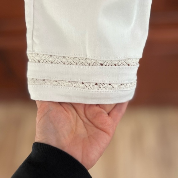 Style &co white jeans with lace - Picture 5 of 5